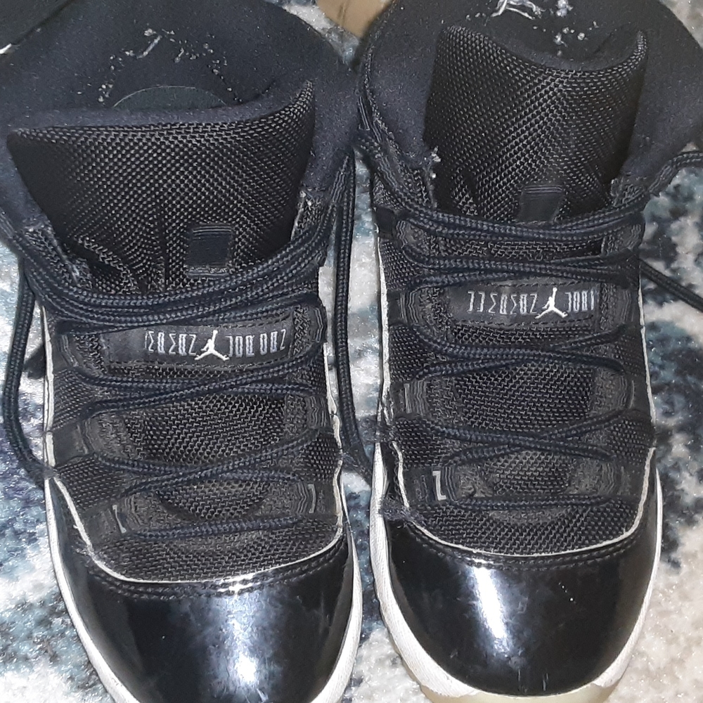 Air Jordan 11